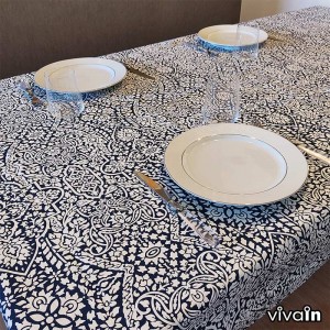 Toalha de mesa floral azul marinho